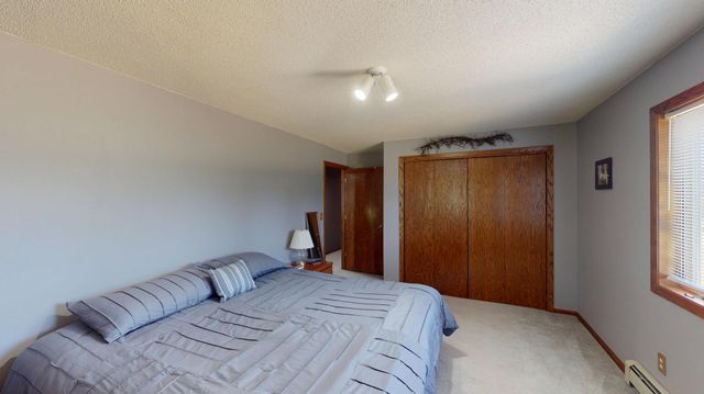 2418 W Main Street, Albert Lea, MN 56007