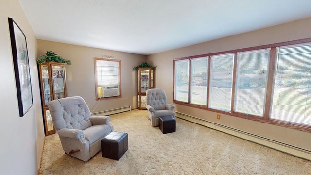 2418 W Main Street, Albert Lea, MN 56007