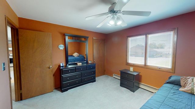 2418 W Main Street, Albert Lea, MN 56007