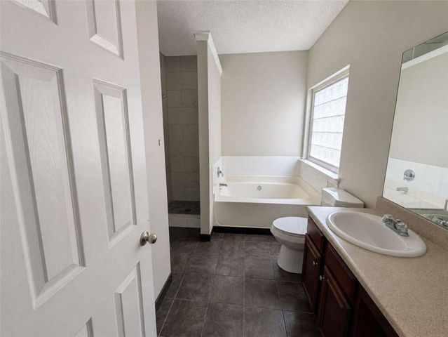 7760 Newbury Drive, Jonesboro, GA 30236