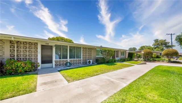 13660 Annandale Drive 23 H, Seal Beach, CA 90740