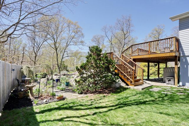10 Park Avenue, Greenwood Lake, NY 10925