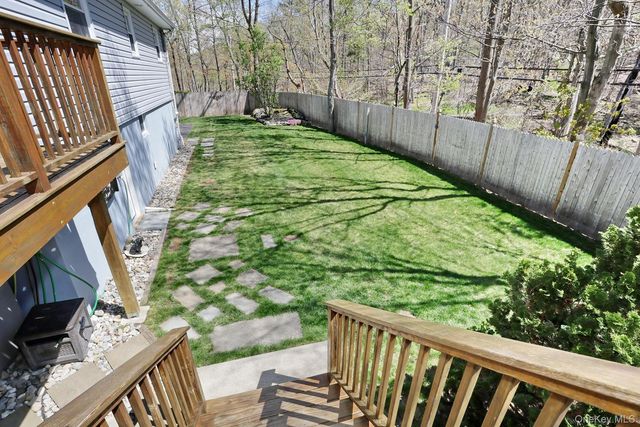 10 Park Avenue, Greenwood Lake, NY 10925
