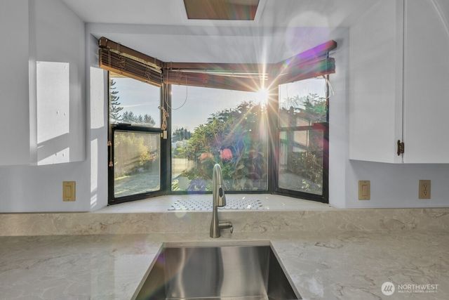 701 21st Street SE, Puyallup, WA 98372