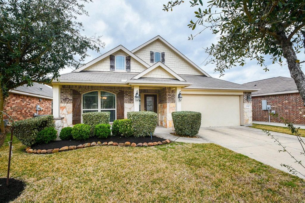 20415 Kittredge Drive, Humble, TX 77338