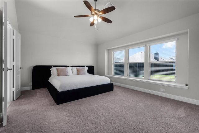 2740 LISA MARIA Street, Burleson, TX 76028