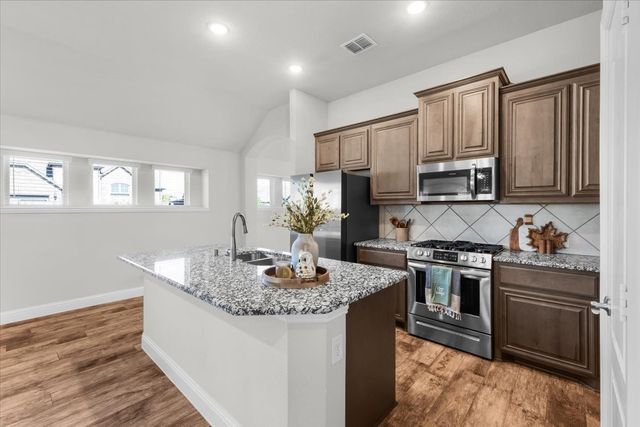 2740 LISA MARIA Street, Burleson, TX 76028