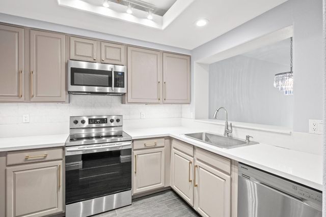 144 S 3rd Street 320, San Jose, CA 95112