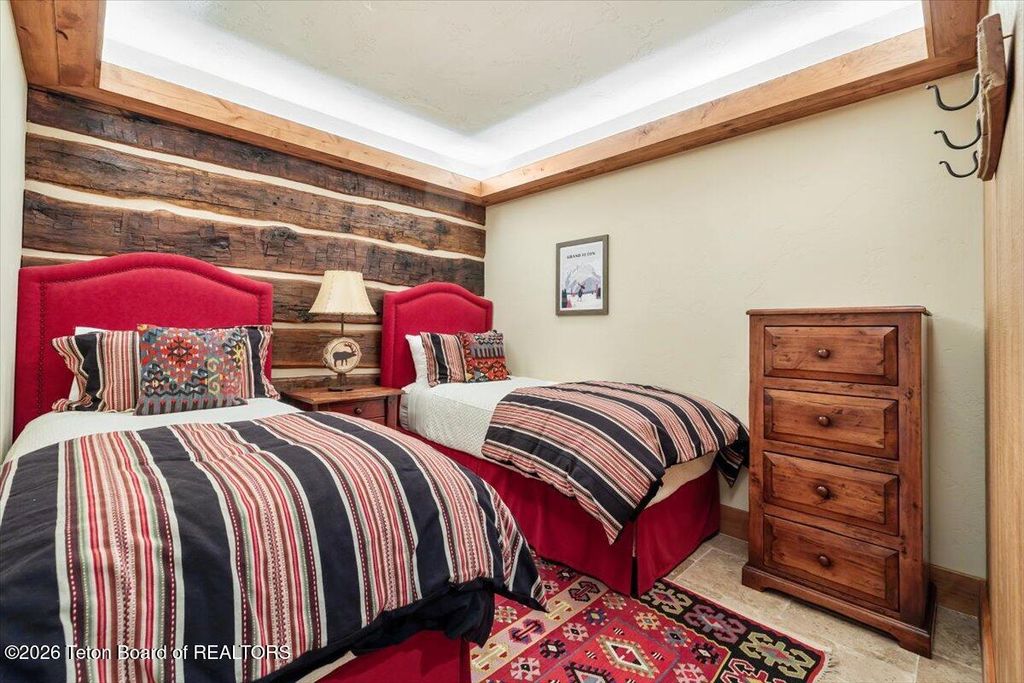 120 W WOLF Drive, Jackson, WY 83001 photo 24