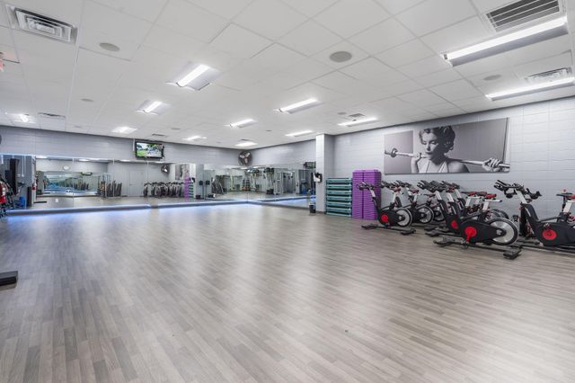 403 Veterans Boulevard 106, Branson, MO 65616