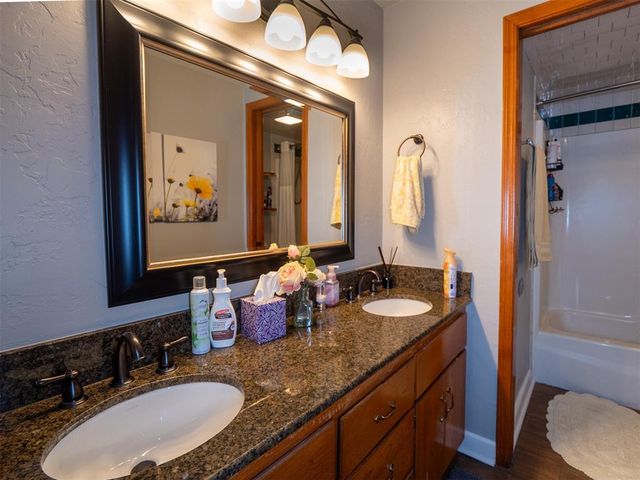 30 Pam Drive, Shawnee, OK 74804