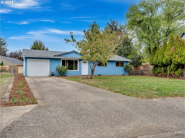 821 Sw 14TH St, Troutdale, OR 97060