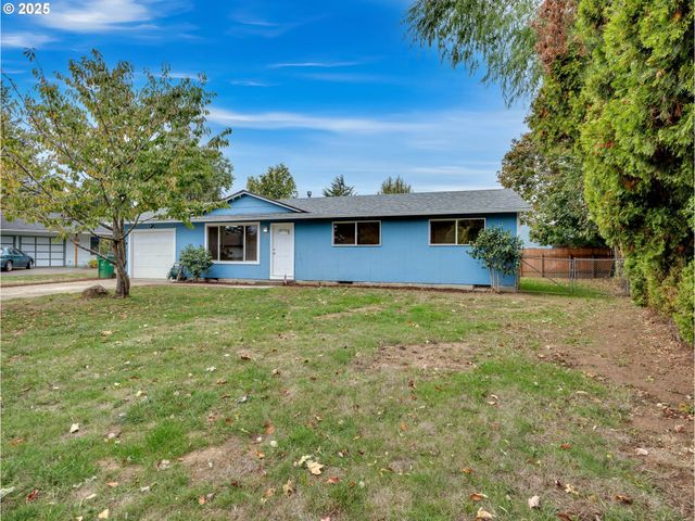 821 Sw 14TH St, Troutdale, OR 97060