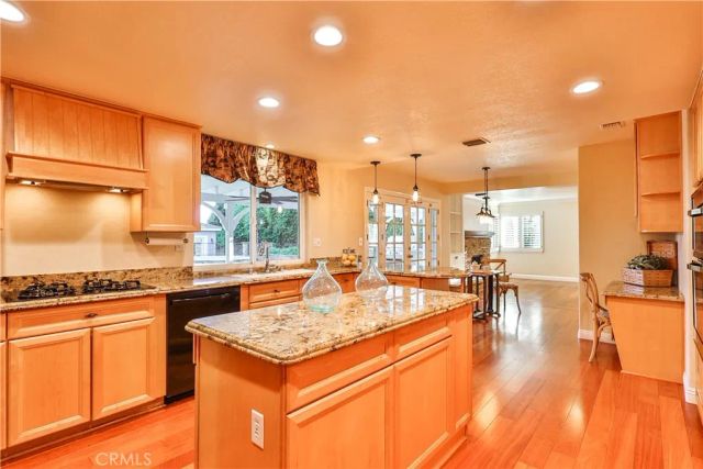 464 Revere Street, Upland, CA 91784