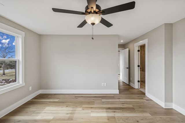 8625 Twelve Corners Rd, Lascassas, TN 37085