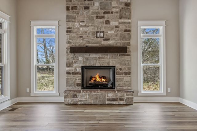 8625 Twelve Corners Rd, Lascassas, TN 37085