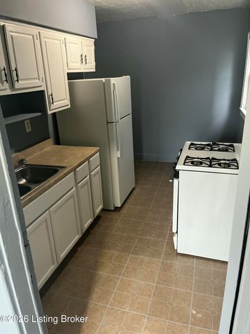 403 Gernert Ct, Louisville, KY 40217
