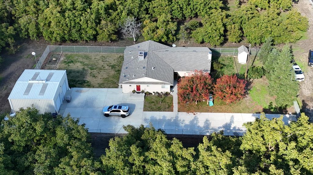 5331 Geer Rd, Hughson, CA 95326