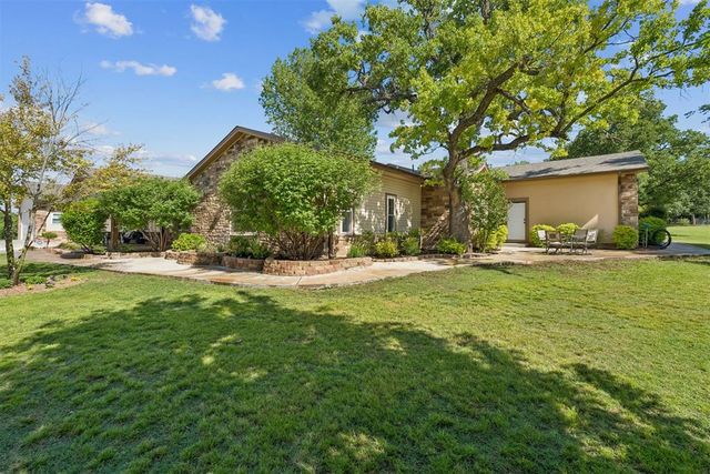 2264 County Road 1350 Road, Blanchard, OK 73010