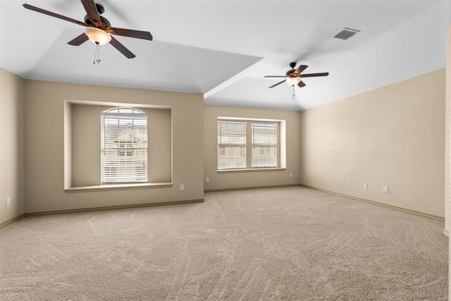 12611 Oceanside Drive, Fort Worth, TX 76040