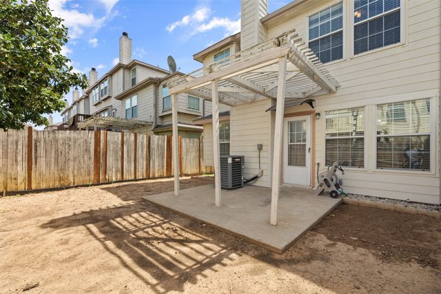 12611 Oceanside Drive, Fort Worth, TX 76040