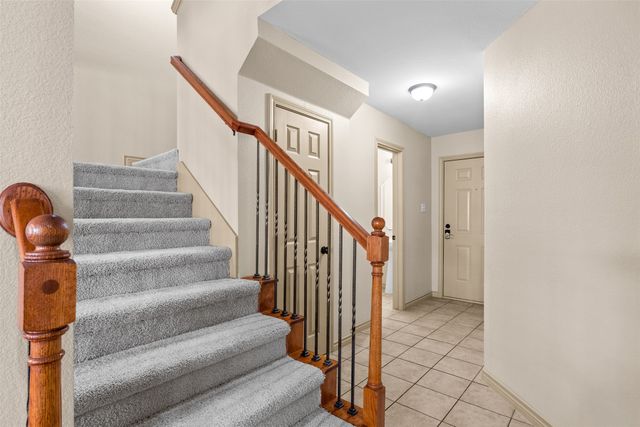 12611 Oceanside Drive, Fort Worth, TX 76040