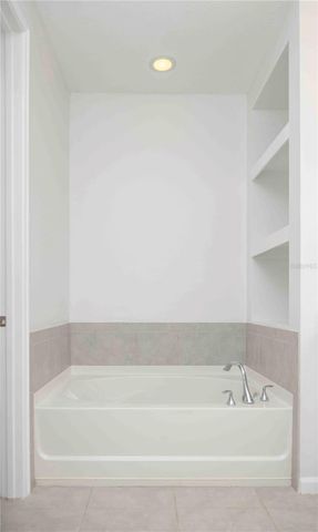 11737 BROOKSIDE DRIVE, Bradenton, FL 34211