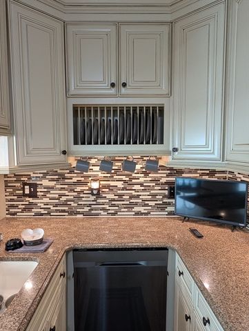 103 B, Lowell, MA 01851