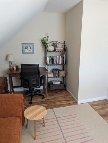 103 B, Lowell, MA 01851