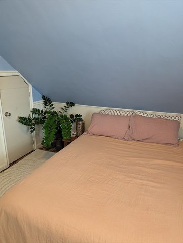 103 B, Lowell, MA 01851