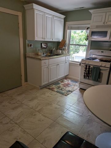 103 B, Lowell, MA 01851