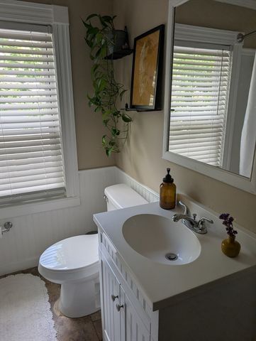 103 B, Lowell, MA 01851