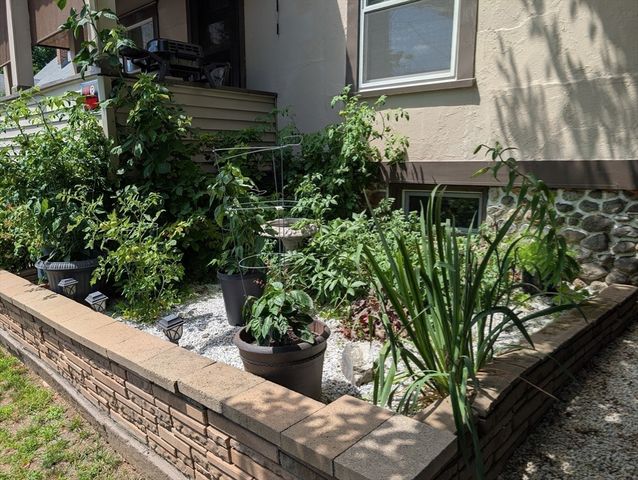 103 B, Lowell, MA 01851