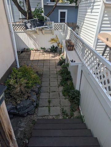 103 B, Lowell, MA 01851