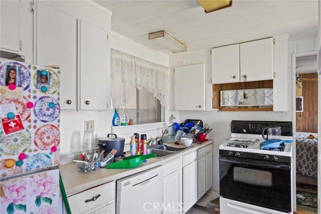 24431 Hoag, Corning, CA 96021