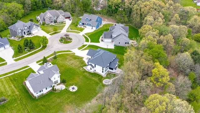 4010 Hollow Wood Drive, Portage City, MI 49024