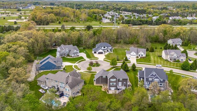 4010 Hollow Wood Drive, Portage City, MI 49024