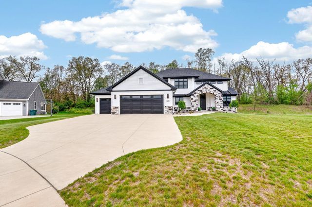 4010 Hollow Wood Drive, Portage City, MI 49024