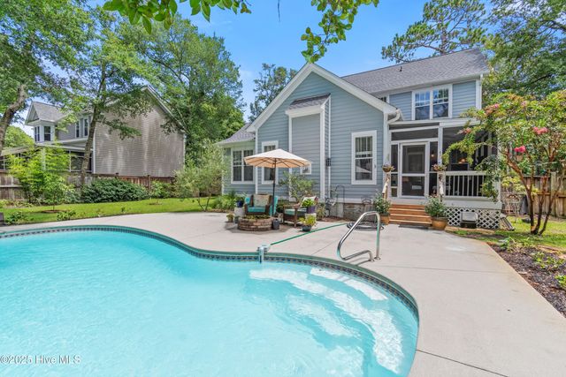 5147 Fernwood Drive, Southport, NC 28461