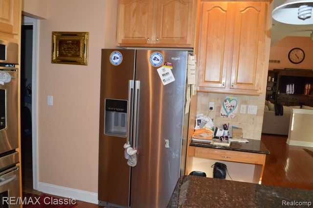 50805 Drakes Bay Drive, Novi, MI 48374