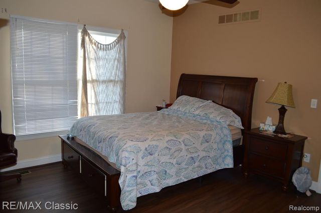 50805 Drakes Bay Drive, Novi, MI 48374