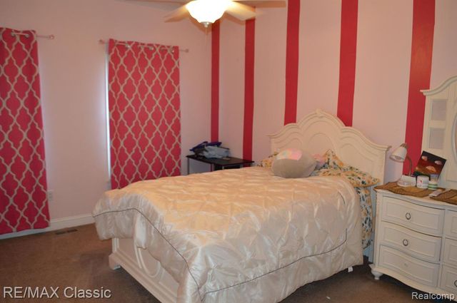 50805 Drakes Bay Drive, Novi, MI 48374