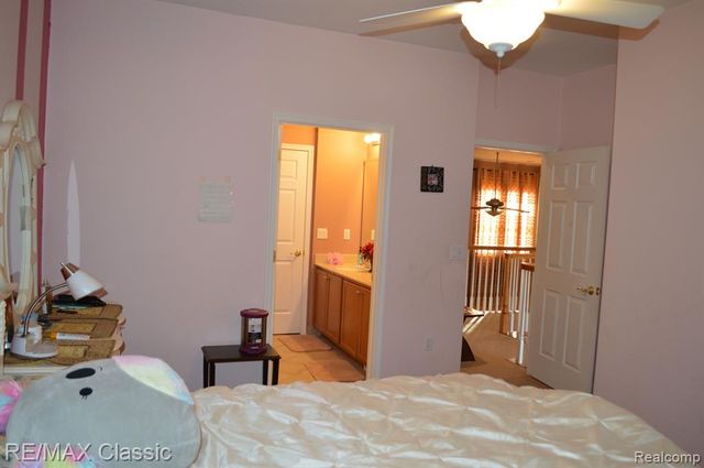 50805 Drakes Bay Drive, Novi, MI 48374