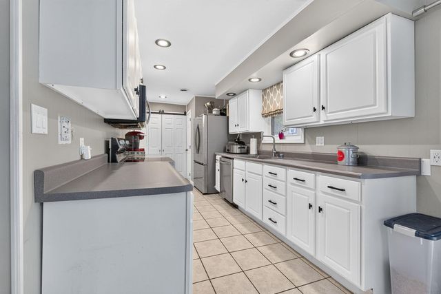 248 Iroquois Park Place, Gahanna, OH 43230