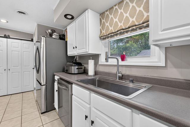 248 Iroquois Park Place, Gahanna, OH 43230