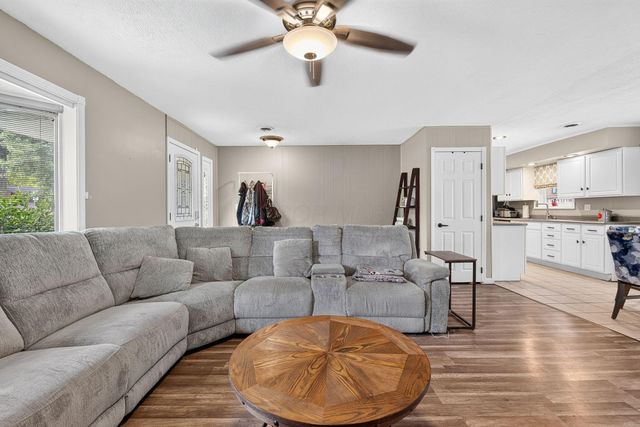 248 Iroquois Park Place, Gahanna, OH 43230