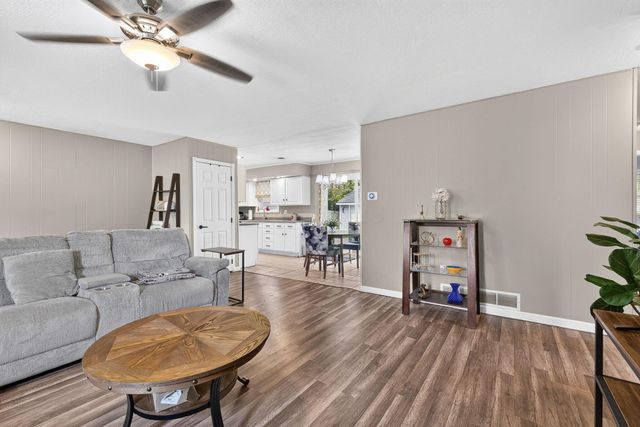 248 Iroquois Park Place, Gahanna, OH 43230