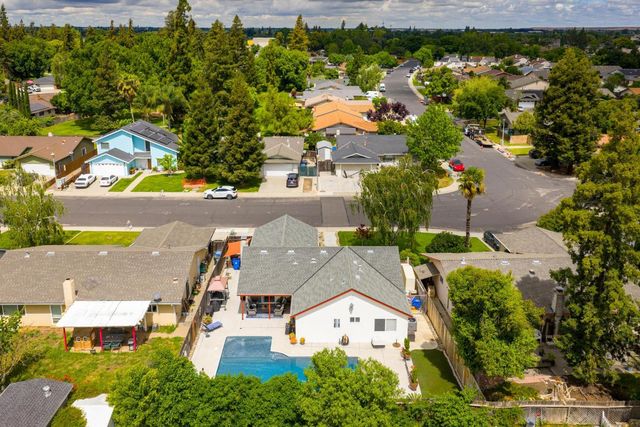 760 Pebble Way, Manteca, CA 95336