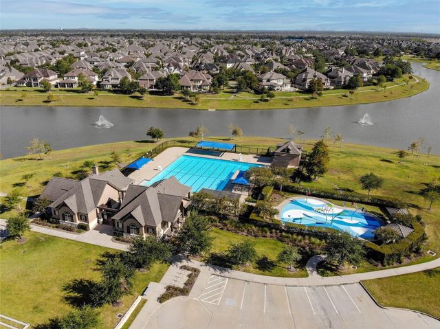 1115 Hancock Springs Lane, Friendswood, TX 77546