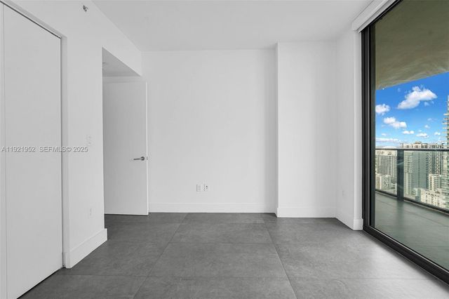 1300 S Miami Ave 2811, Miami, FL 33130